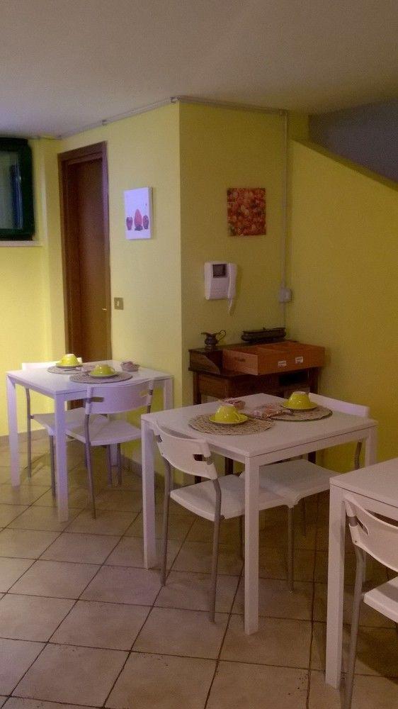 Hotel La Villetta Фиумичино Екстериор снимка